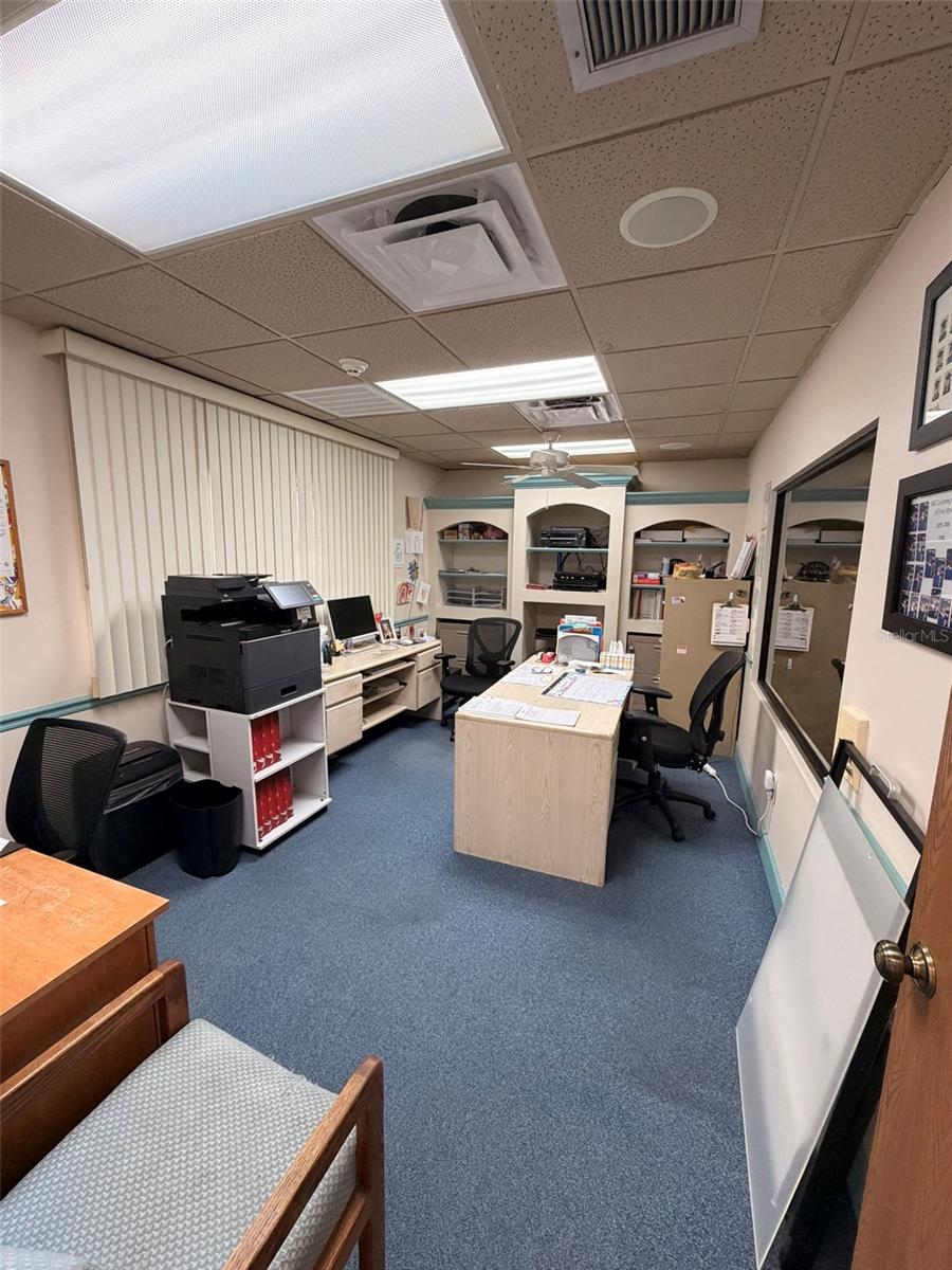 Image 3 of 28 For 13610 Learning Court