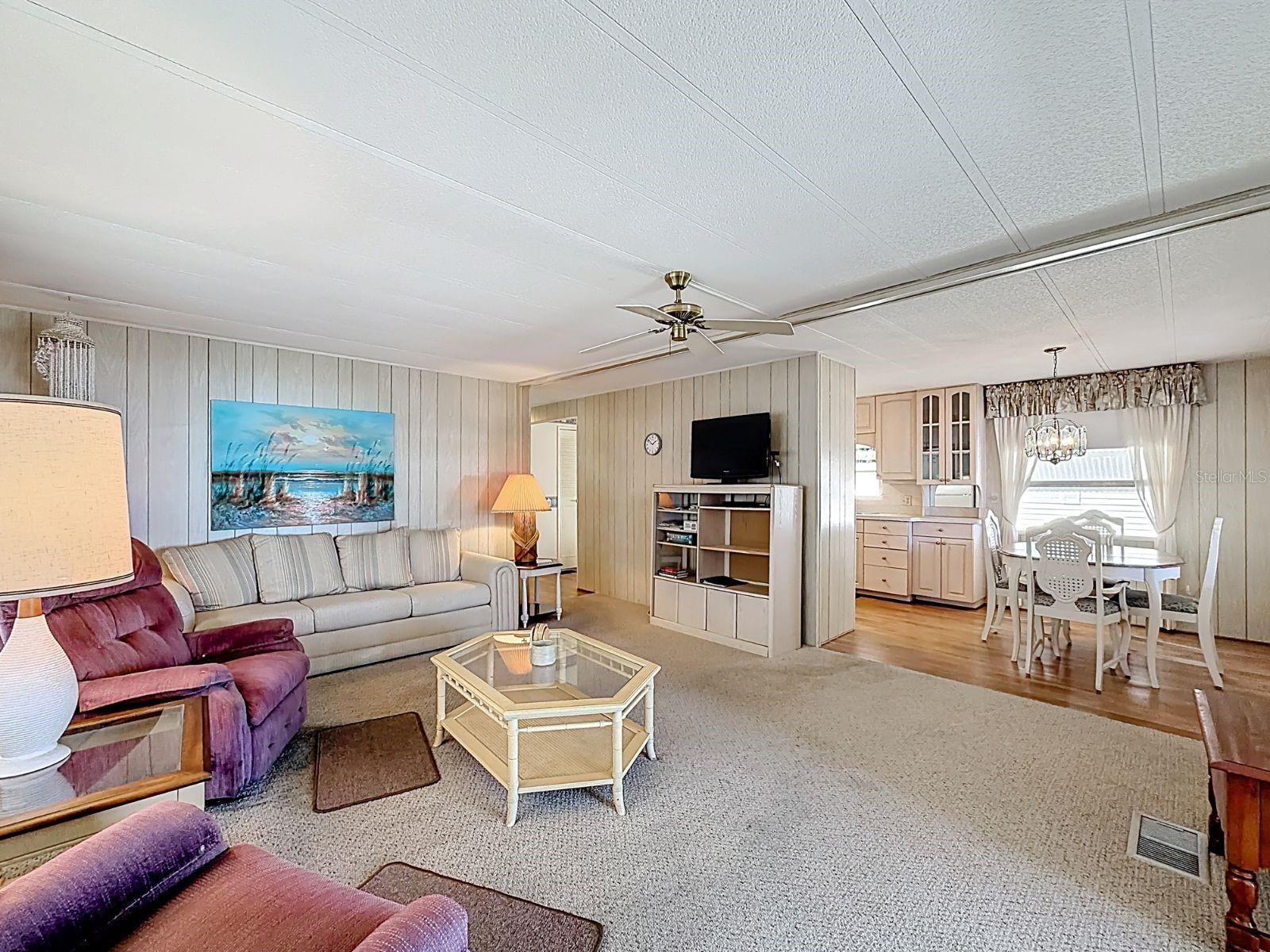 Image 3 of 23 For 1100 Belcher Road S 561