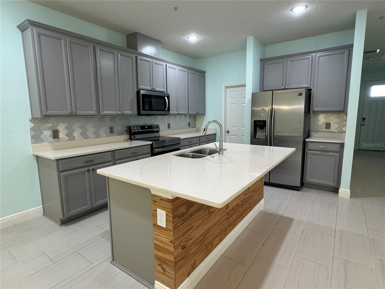 Image 10 of 40 For 9743 Amber Chestnut Way