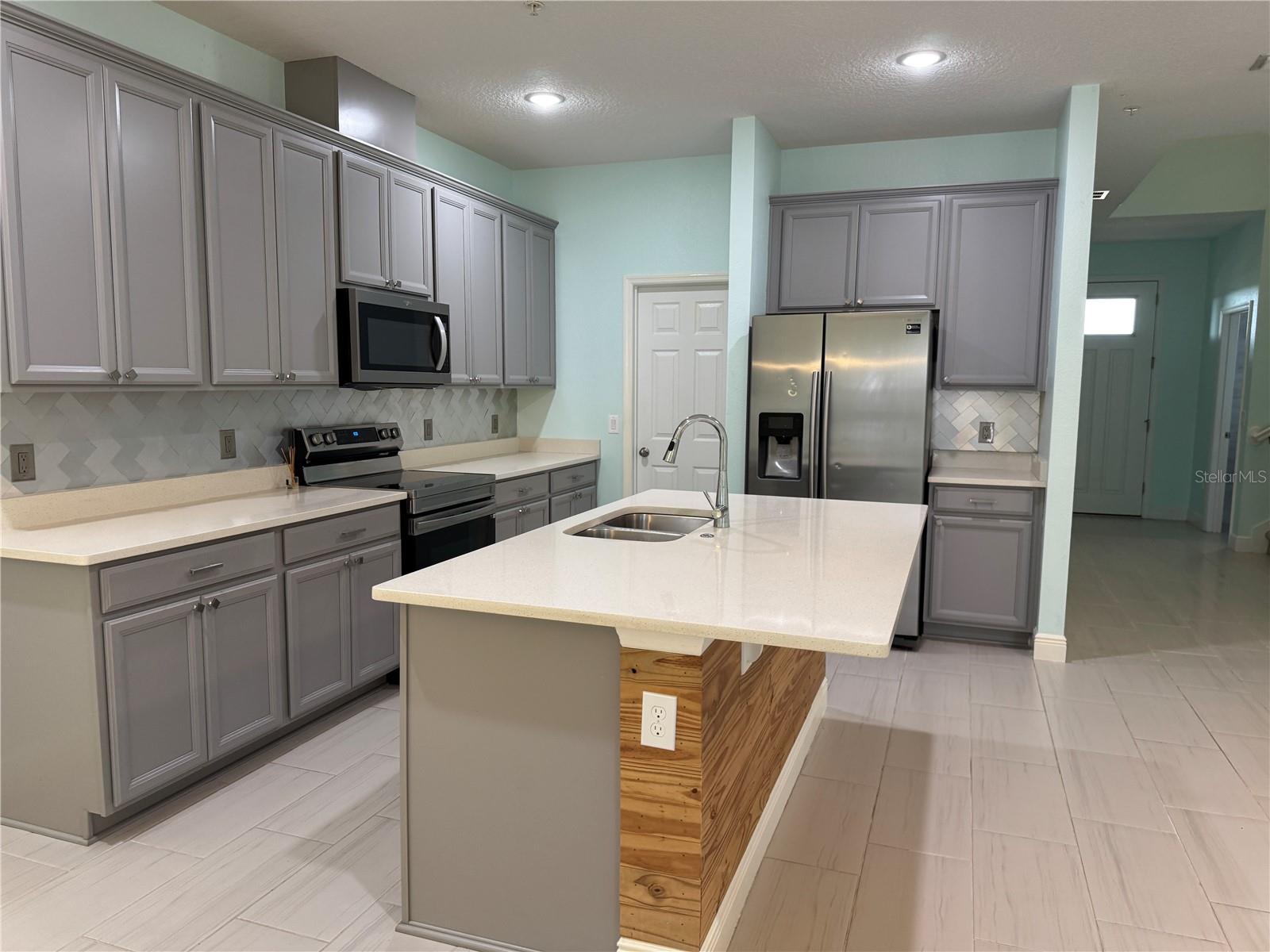 Image 9 of 40 For 9743 Amber Chestnut Way