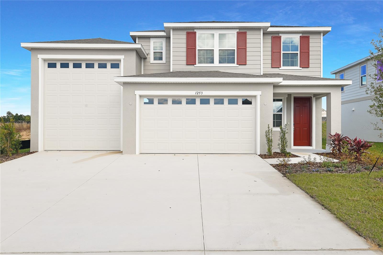 Image 2 of 17 For 1253 Daisy Hill Avenue