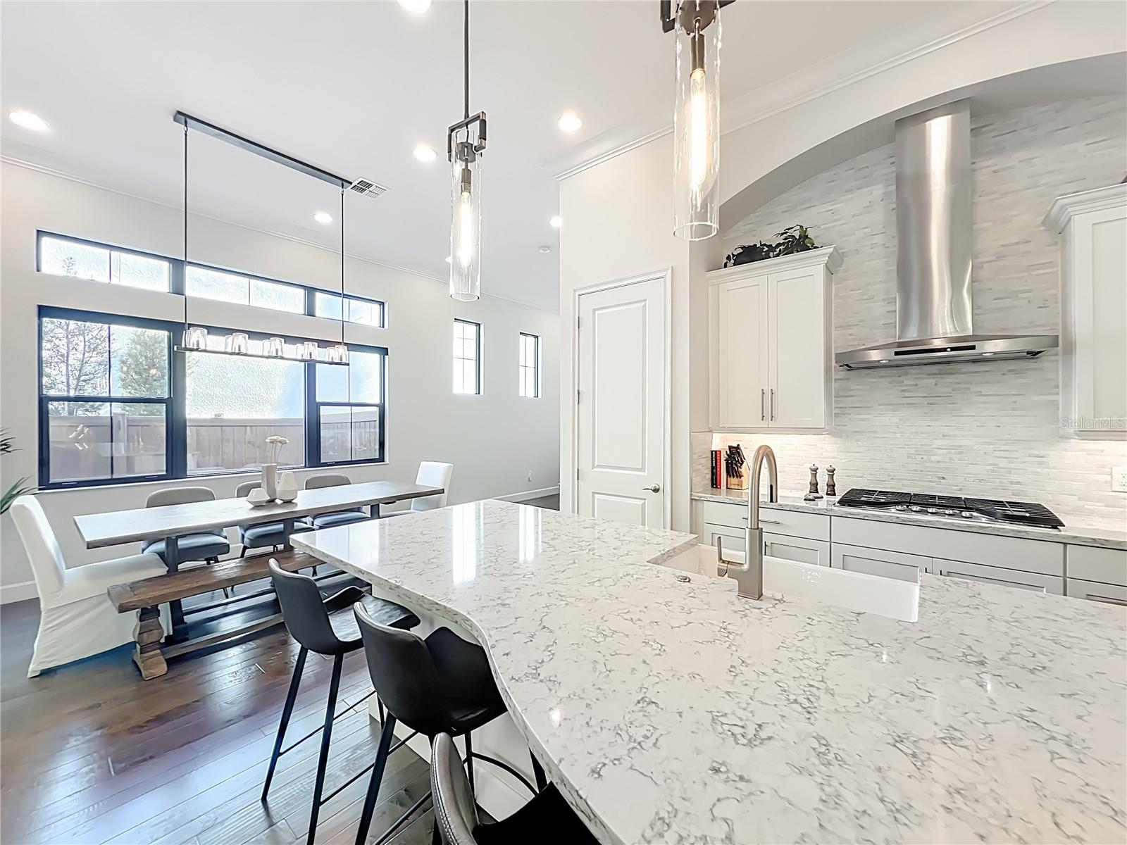 Image 18 of 93 For 8358 Via Vittoria Way