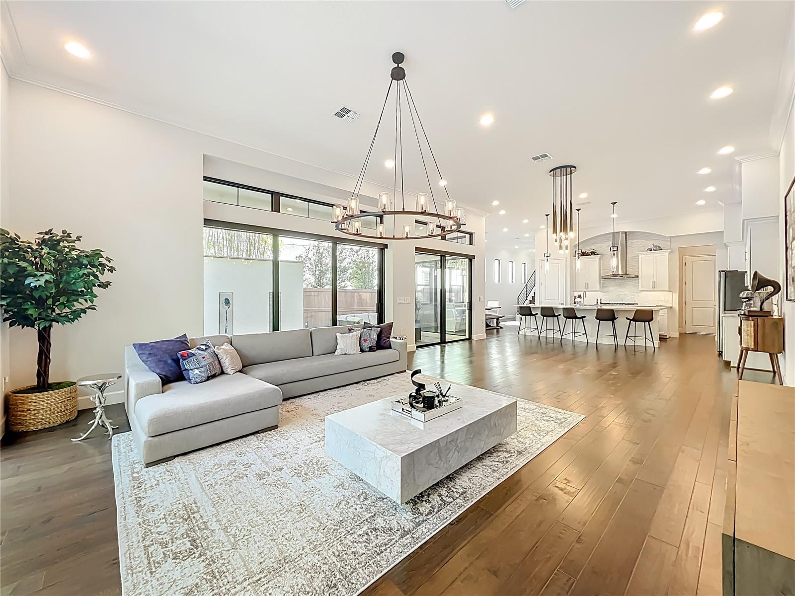 Image 31 of 93 For 8358 Via Vittoria Way