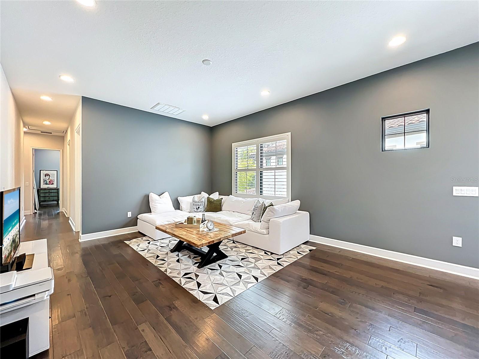 Image 53 of 93 For 8358 Via Vittoria Way