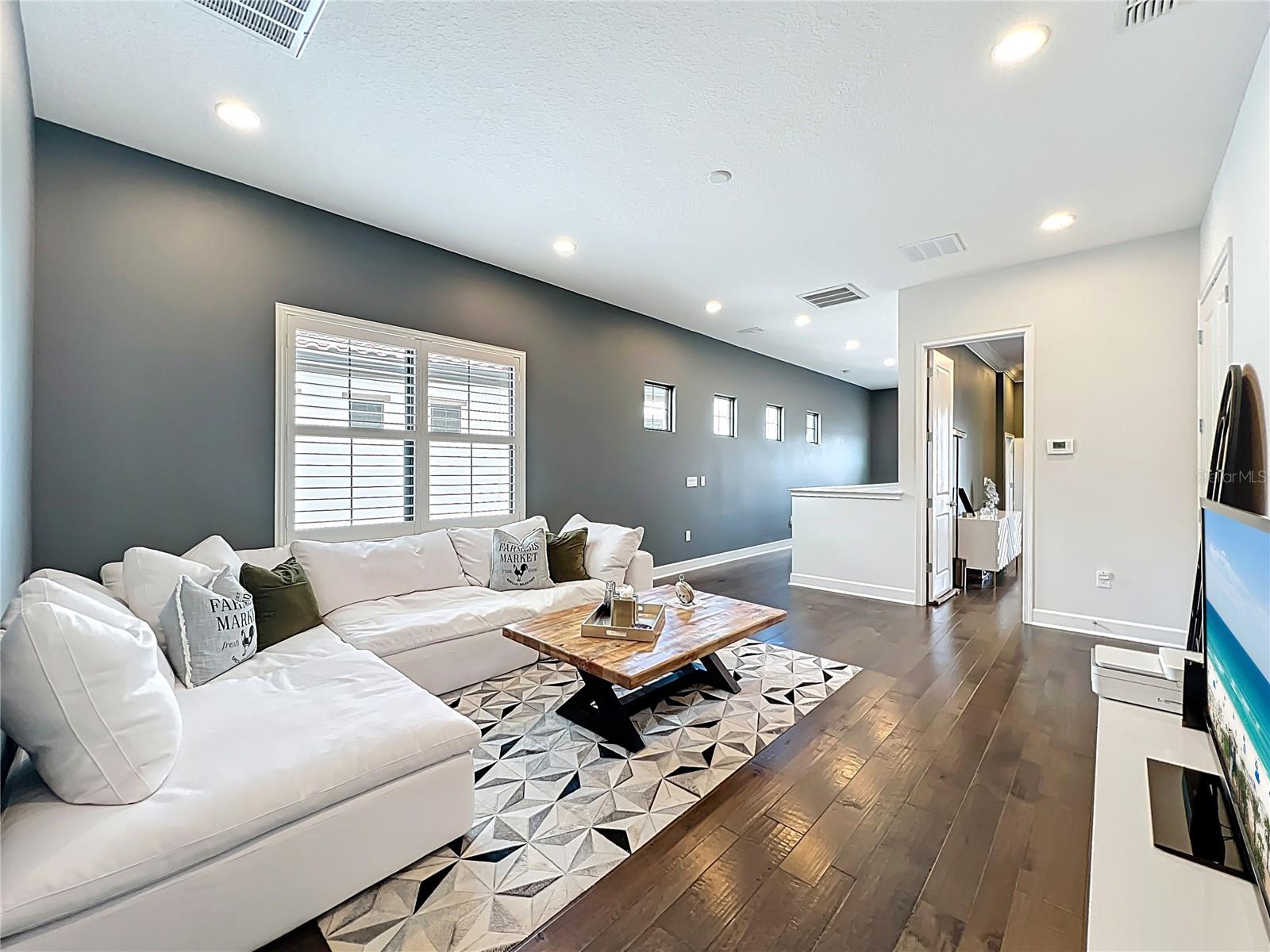 Image 54 of 93 For 8358 Via Vittoria Way