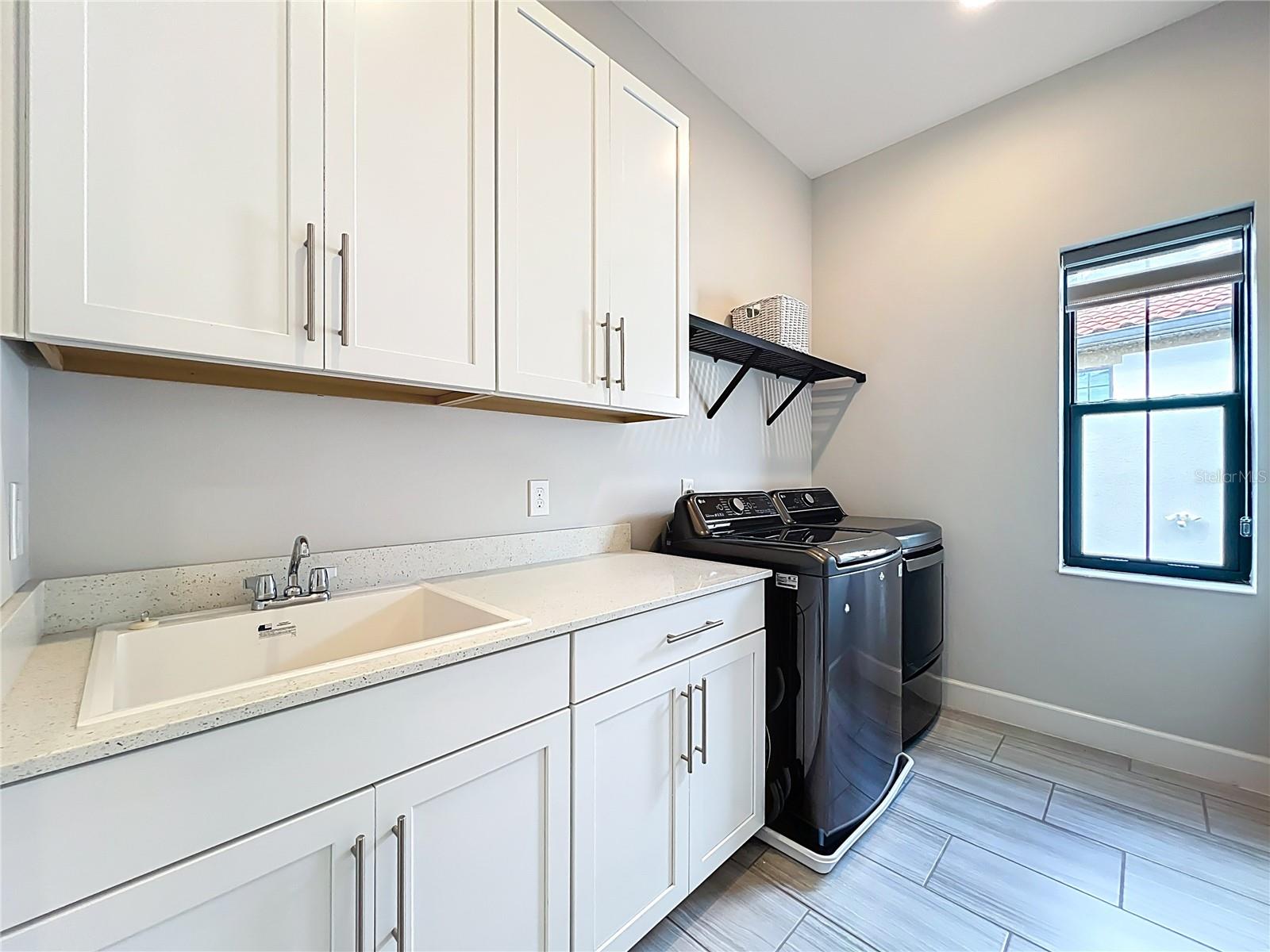 Image 65 of 93 For 8358 Via Vittoria Way