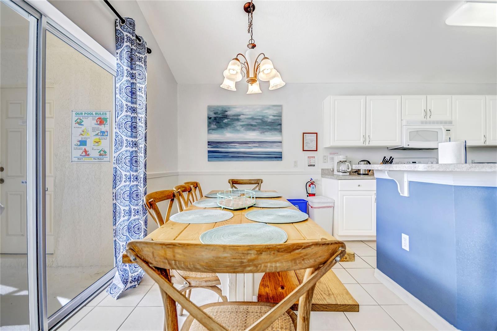 Image 7 of 26 For 321 Bridgewater Drive