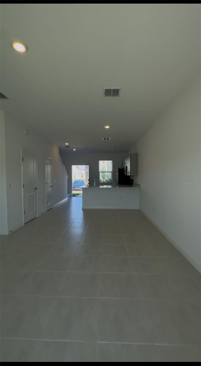 Image 3 of 18 For 3183 Skyline Loop