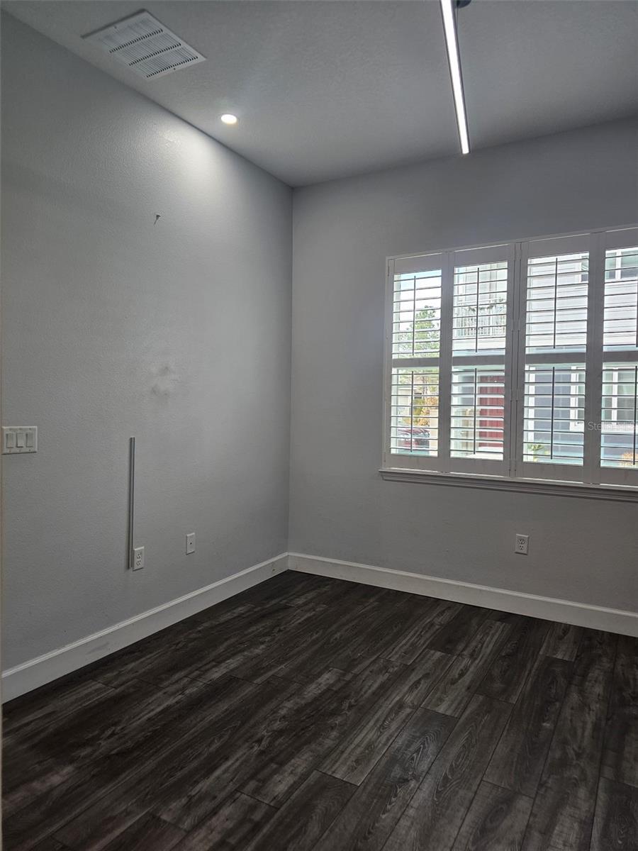 Image 13 of 56 For 3548 Tracy Vickers Alley