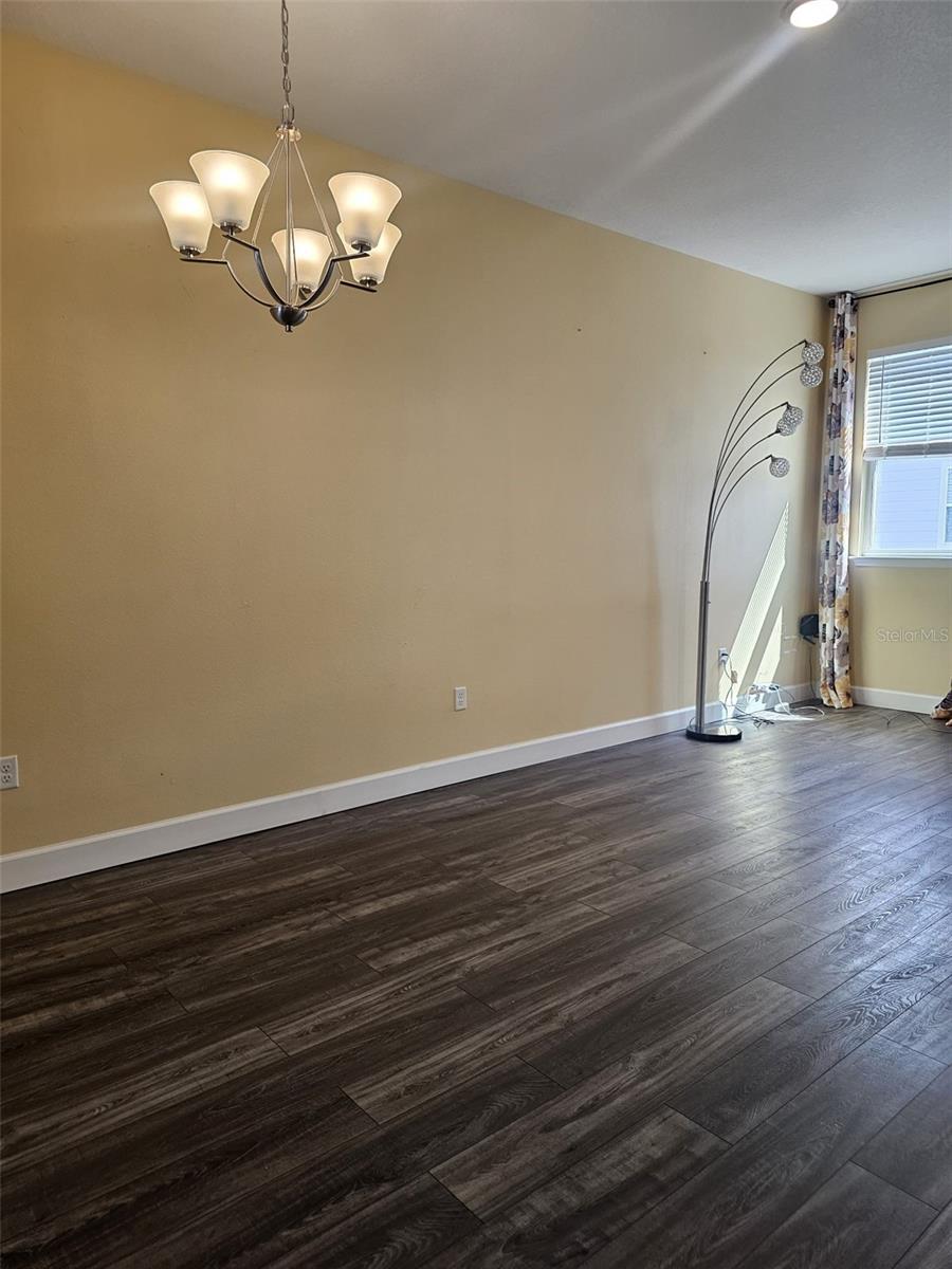 Image 14 of 56 For 3548 Tracy Vickers Alley