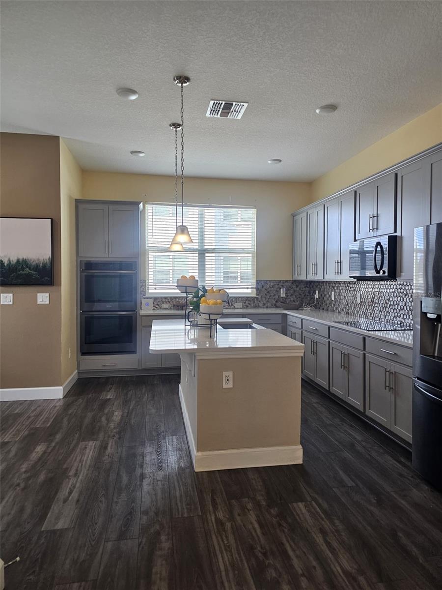 Image 25 of 56 For 3548 Tracy Vickers Alley