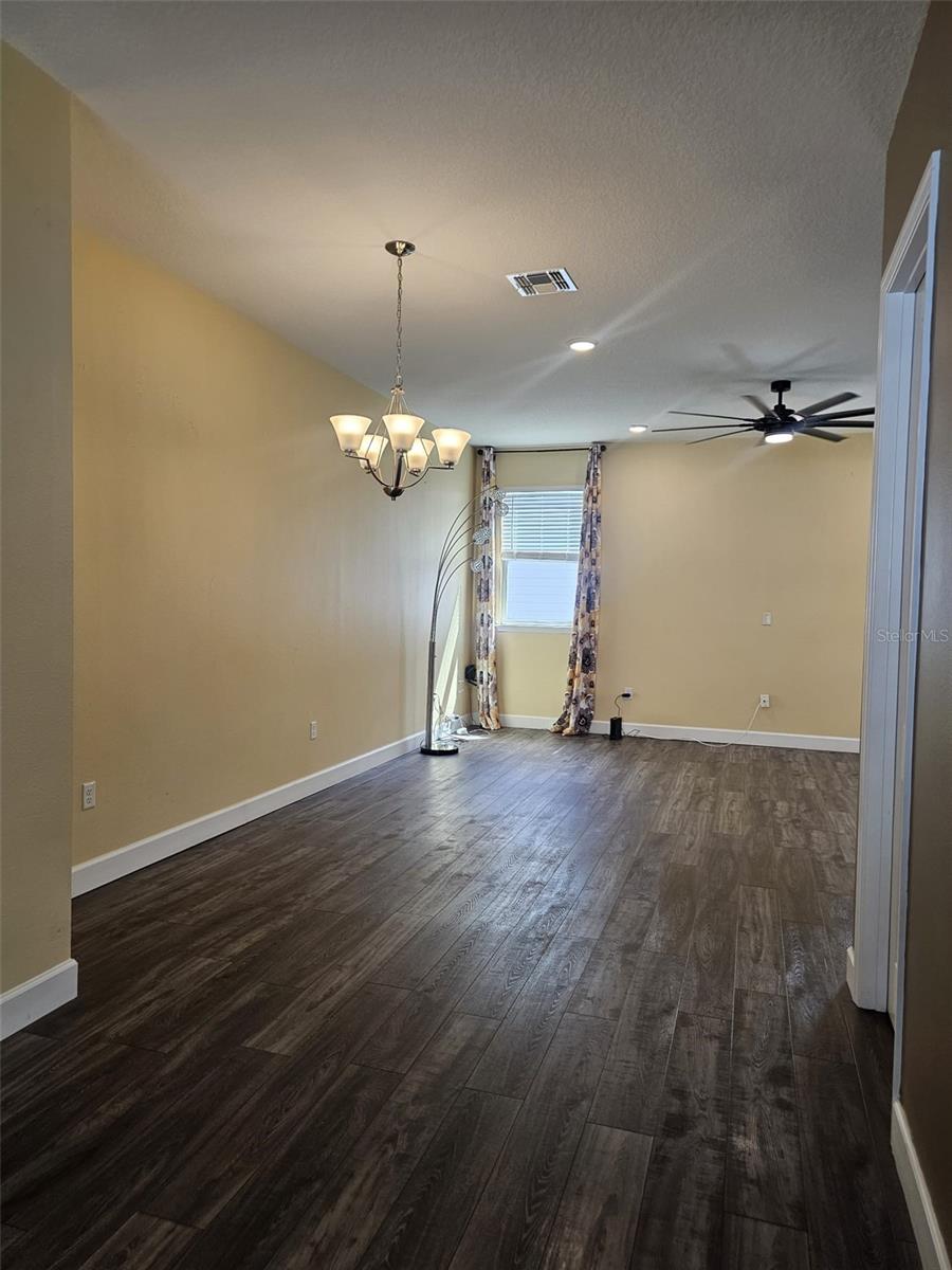 Image 32 of 56 For 3548 Tracy Vickers Alley