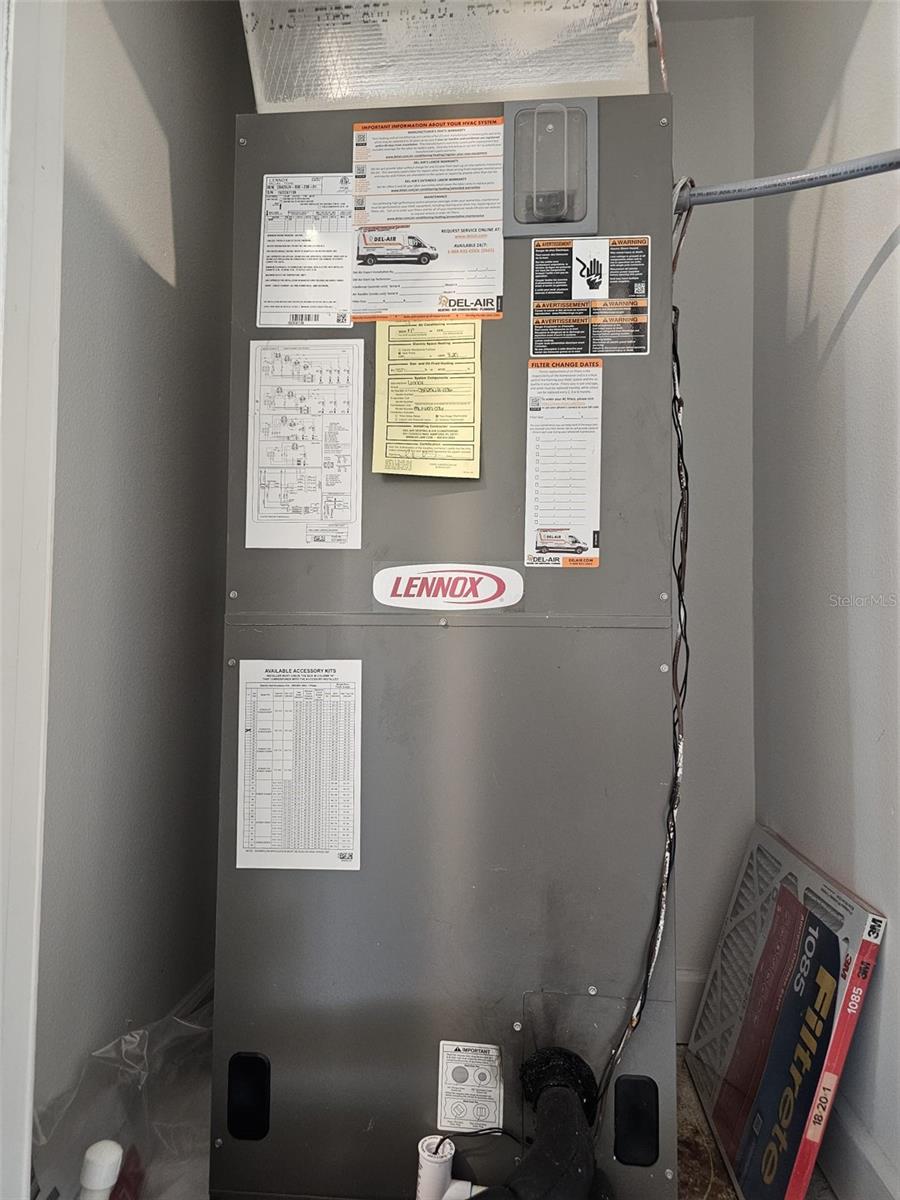 Image 43 of 56 For 3548 Tracy Vickers Alley