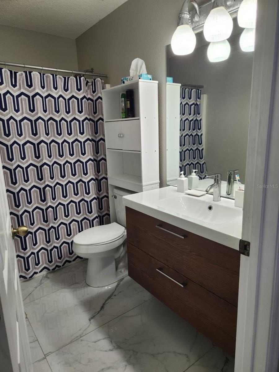 Image 7 of 11 For 17312 Silver Creek Court