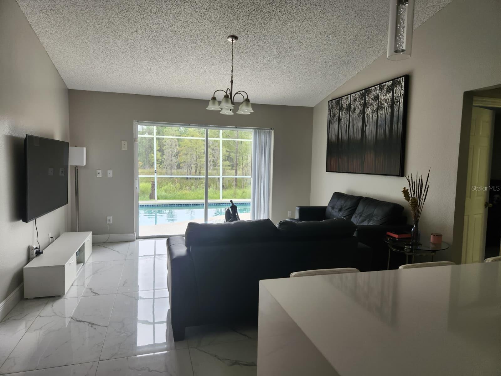 Image 9 of 11 For 17312 Silver Creek Court