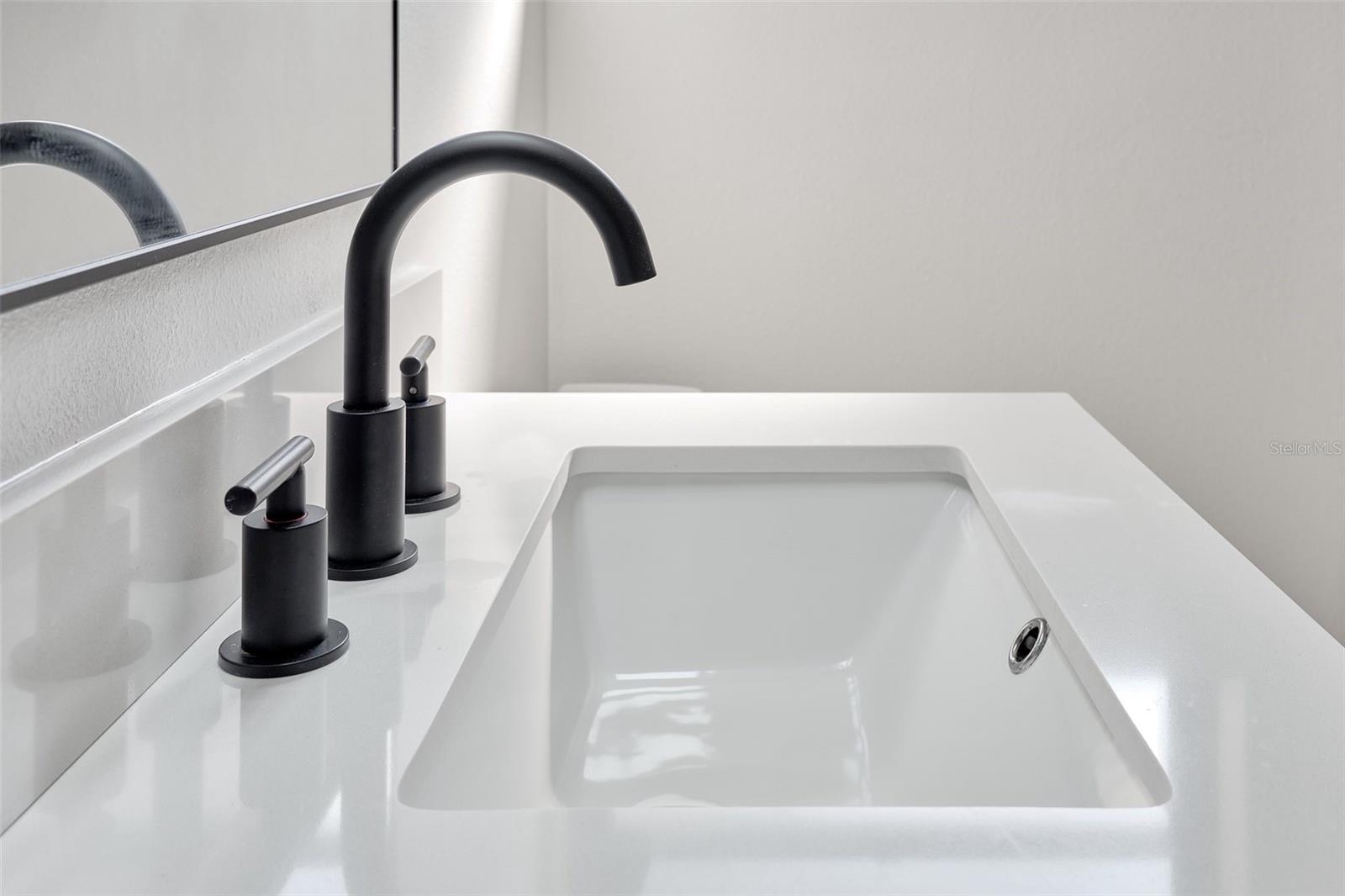 Image 11 of 47 For 2508 Oak Street