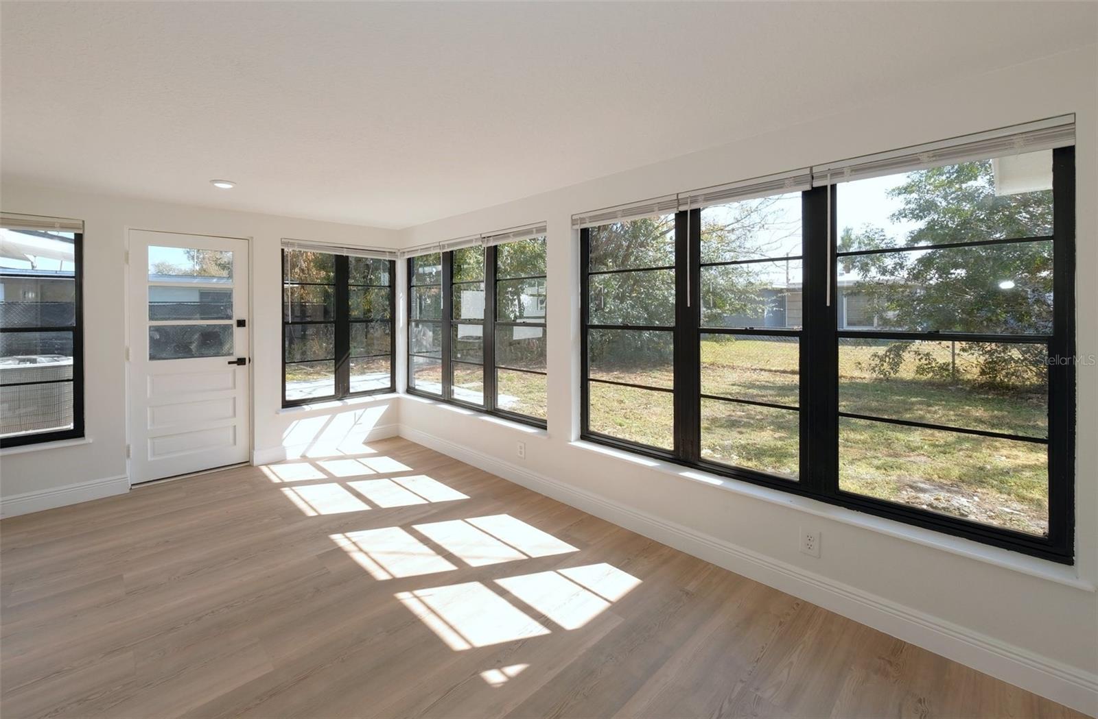 Image 13 of 47 For 2508 Oak Street