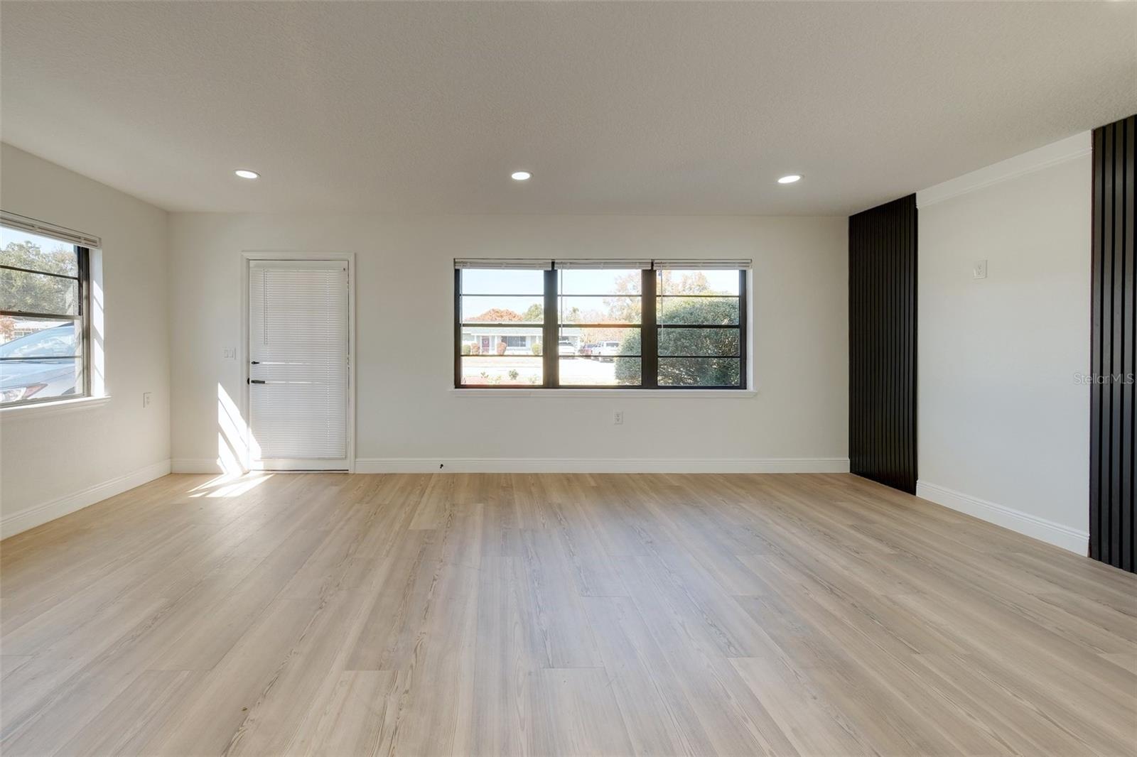 Image 15 of 47 For 2508 Oak Street