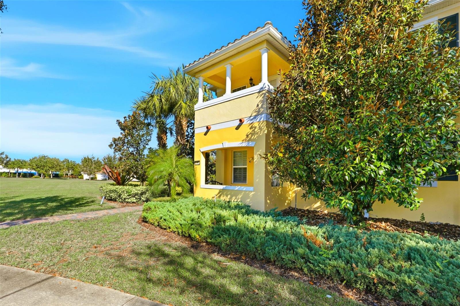 Image 3 of 37 For 12061 Breda Lane