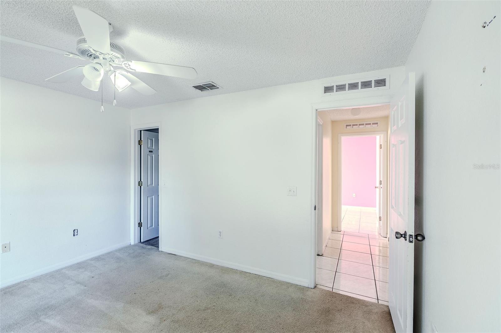 Image 10 of 35 For 5030 Silver Thistle Lane