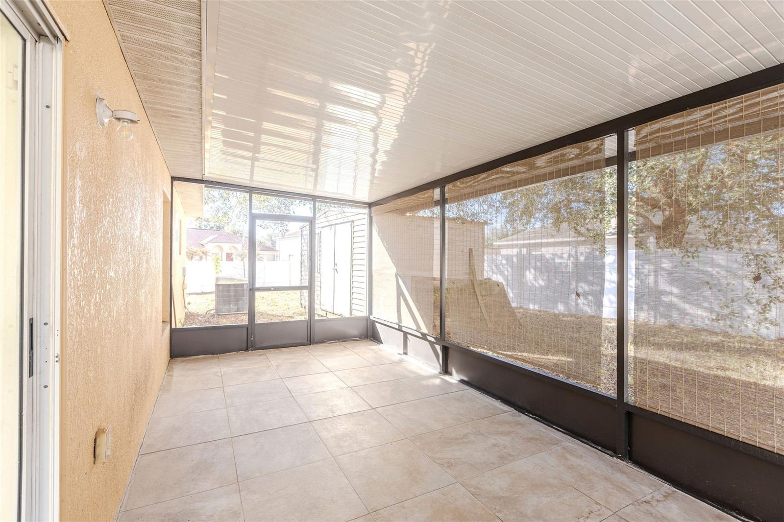 Image 30 of 35 For 5030 Silver Thistle Lane