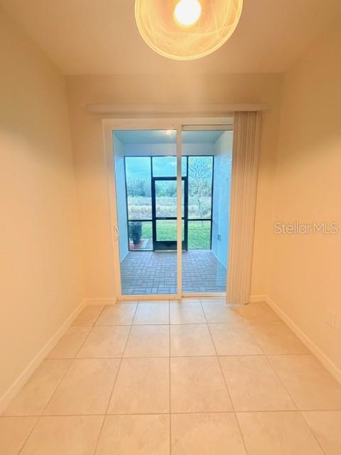 Image 11 of 21 For 1854 Overcup Ave.