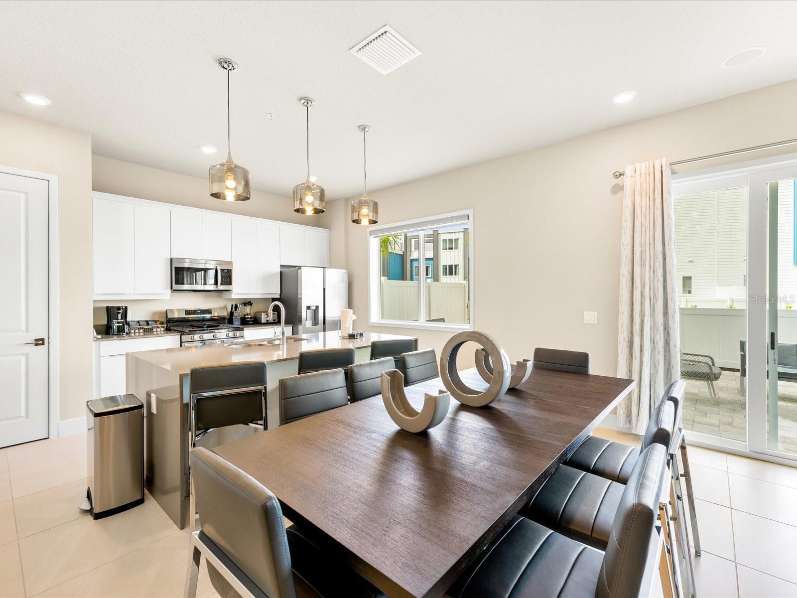 Image 21 of 63 For 7740 Sandy Ridge Drive 122