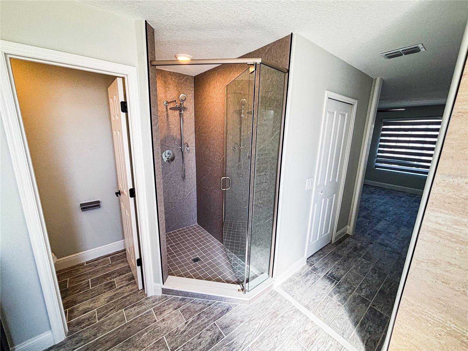 Image 12 of 41 For 13546 Tetherline Trail