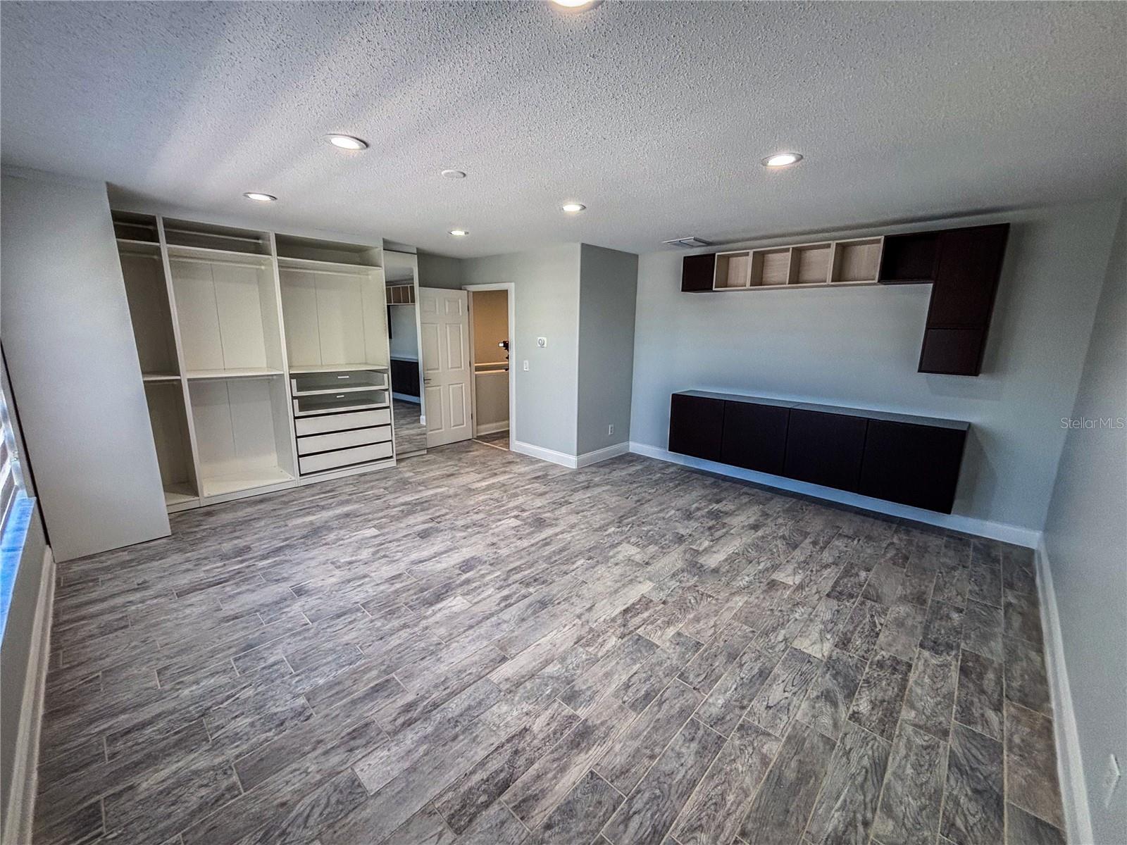 Image 25 of 41 For 13546 Tetherline Trail