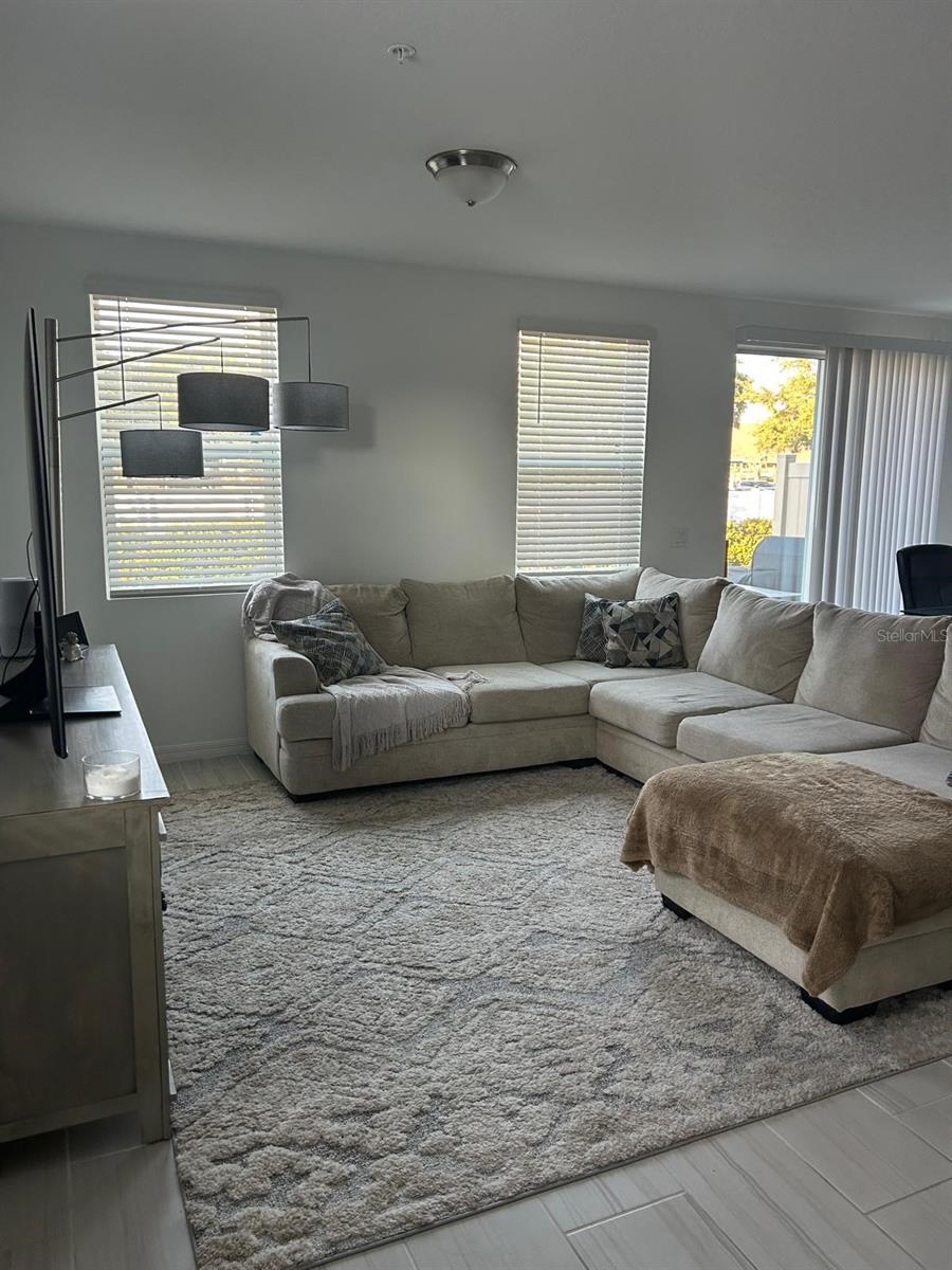 Image 15 of 21 For 2037 Crape Jasmine Lane