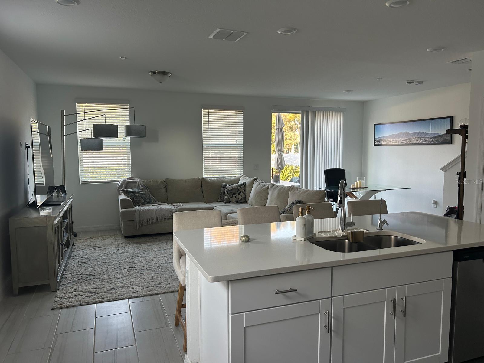 Image 2 of 21 For 2037 Crape Jasmine Lane