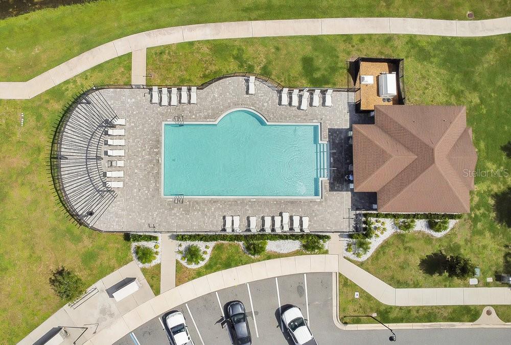 Listing photo id 30 for 2009 Napoli Drive