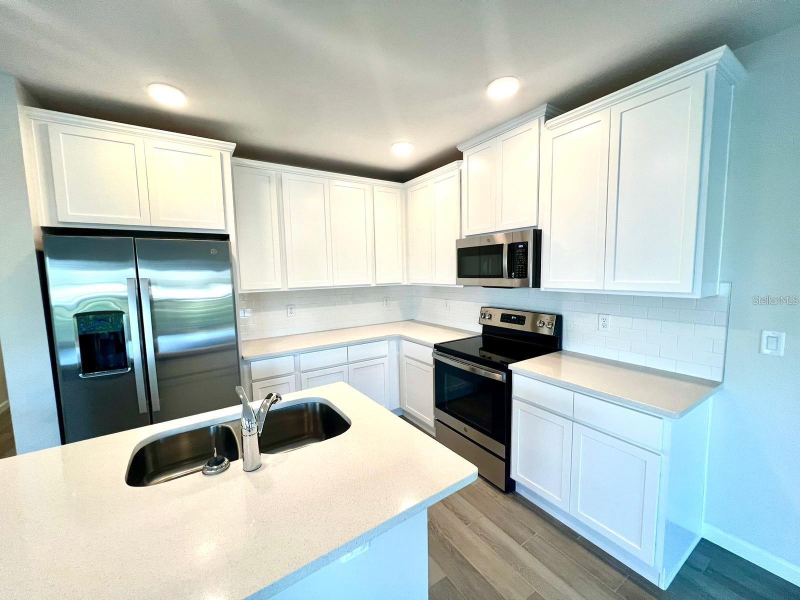 Image 5 of 21 For 2778 Narcoossee Commons Way