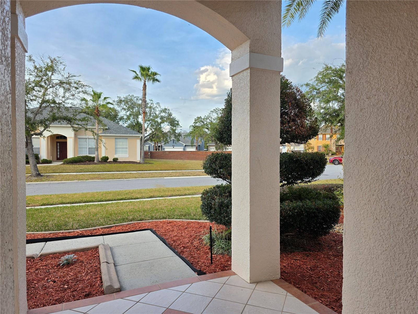 Listing photo id 8 for 13344 Rosemeade Cove