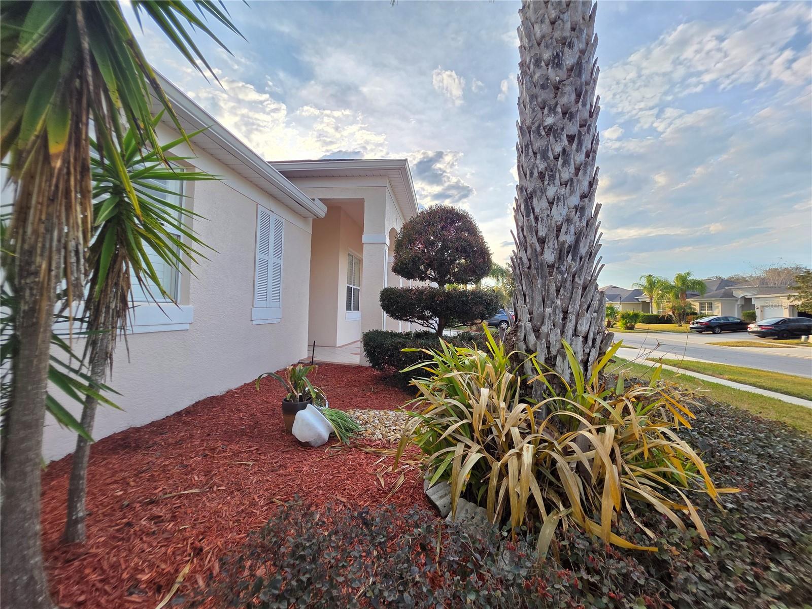 Listing photo id 10 for 13344 Rosemeade Cove