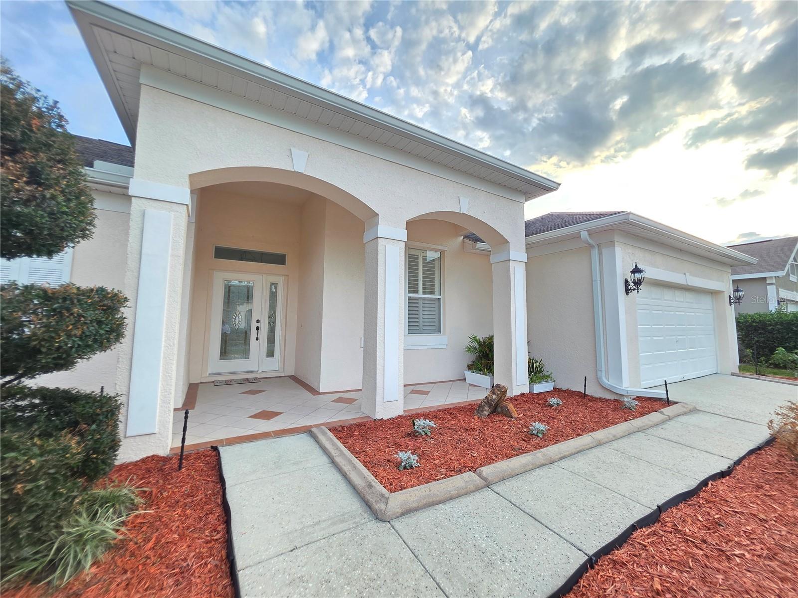 Listing photo id 13 for 13344 Rosemeade Cove