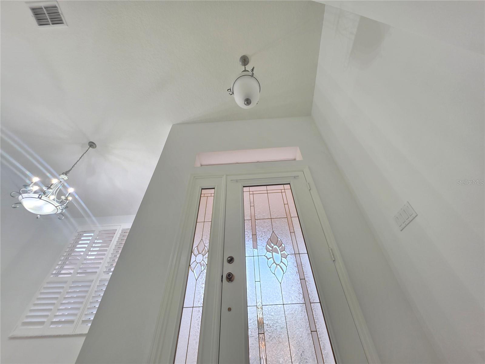 Listing photo id 19 for 13344 Rosemeade Cove