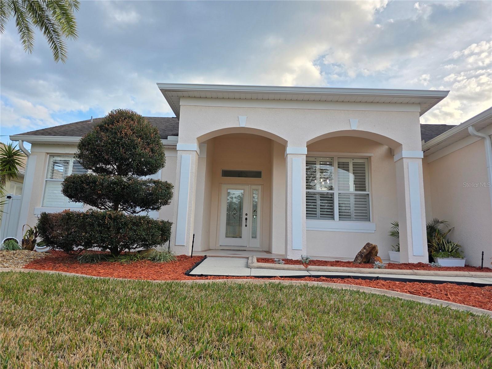 Listing photo id 3 for 13344 Rosemeade Cove