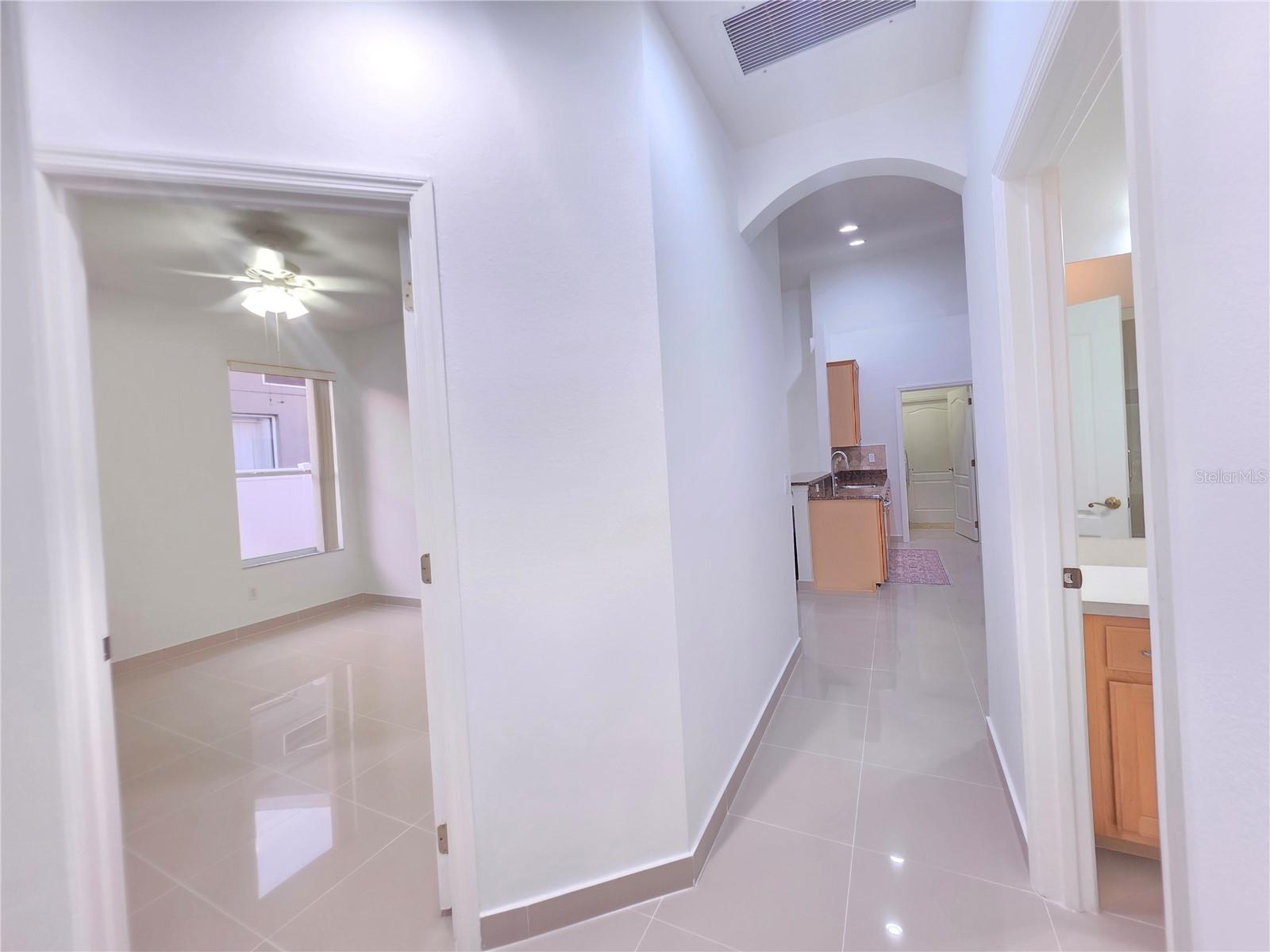 Listing photo id 61 for 13344 Rosemeade Cove