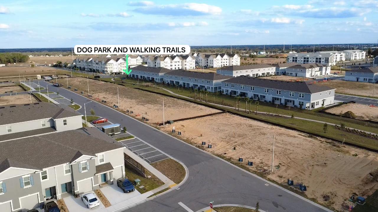 Image 11 of 47 For 1635 Thicket Avenue