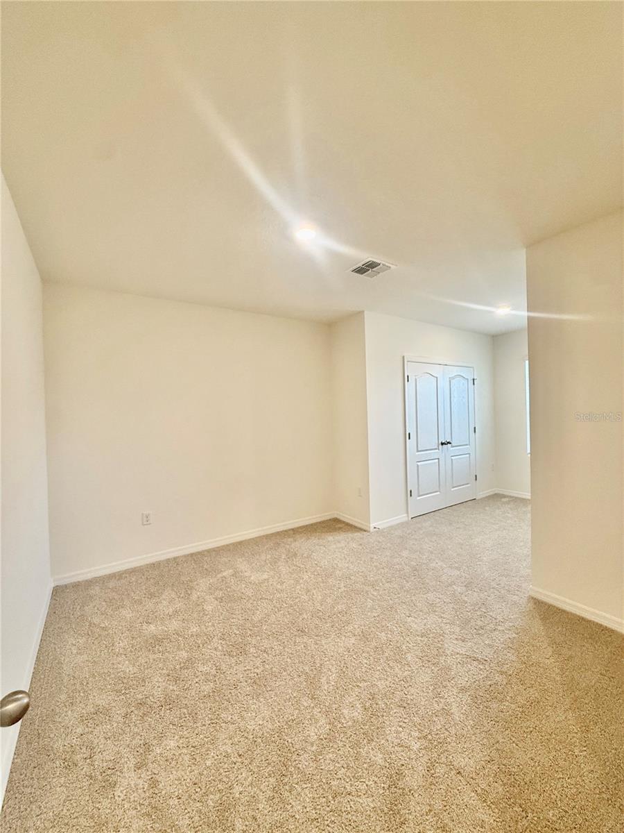 Image 21 of 47 For 1635 Thicket Avenue