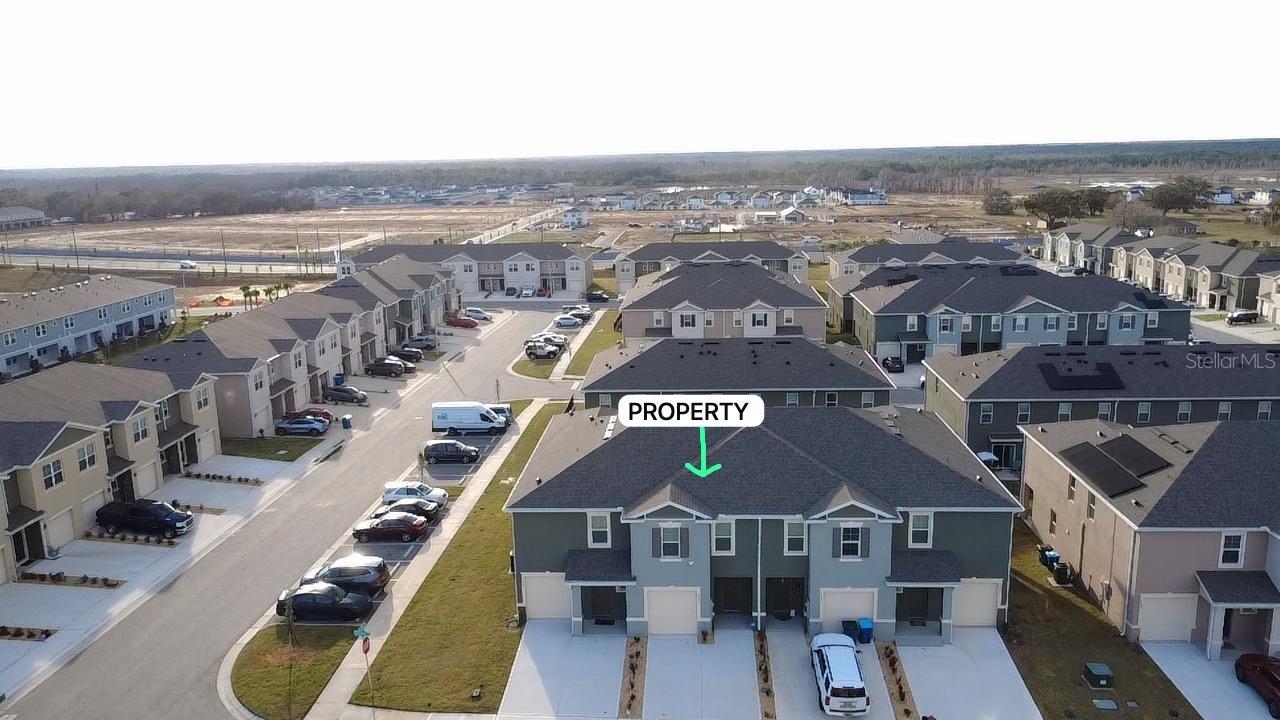 Image 4 of 47 For 1635 Thicket Avenue