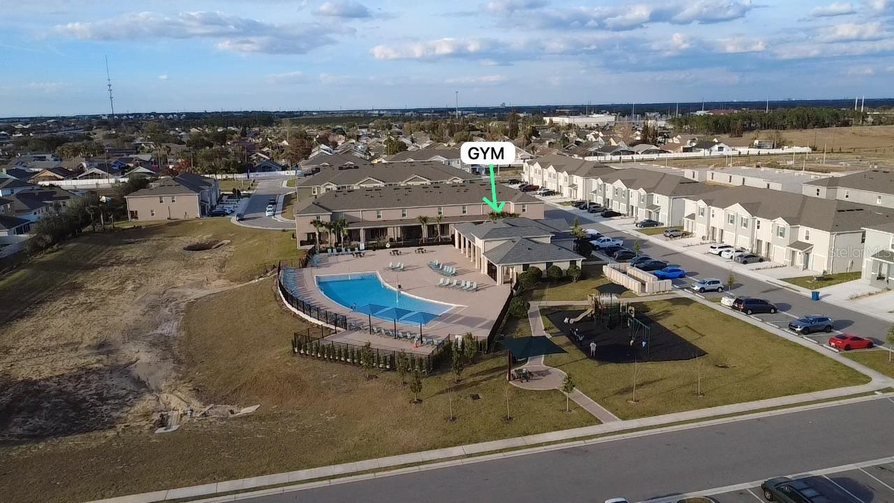 Image 9 of 47 For 1635 Thicket Avenue