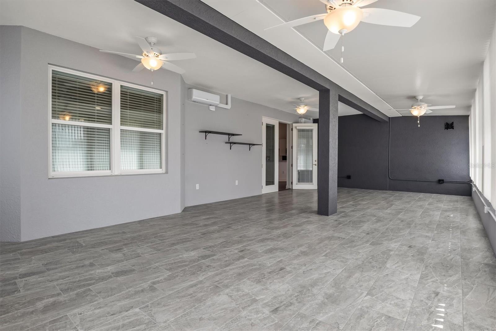 Image 22 of 51 For 530 Sanctuary Boulevard