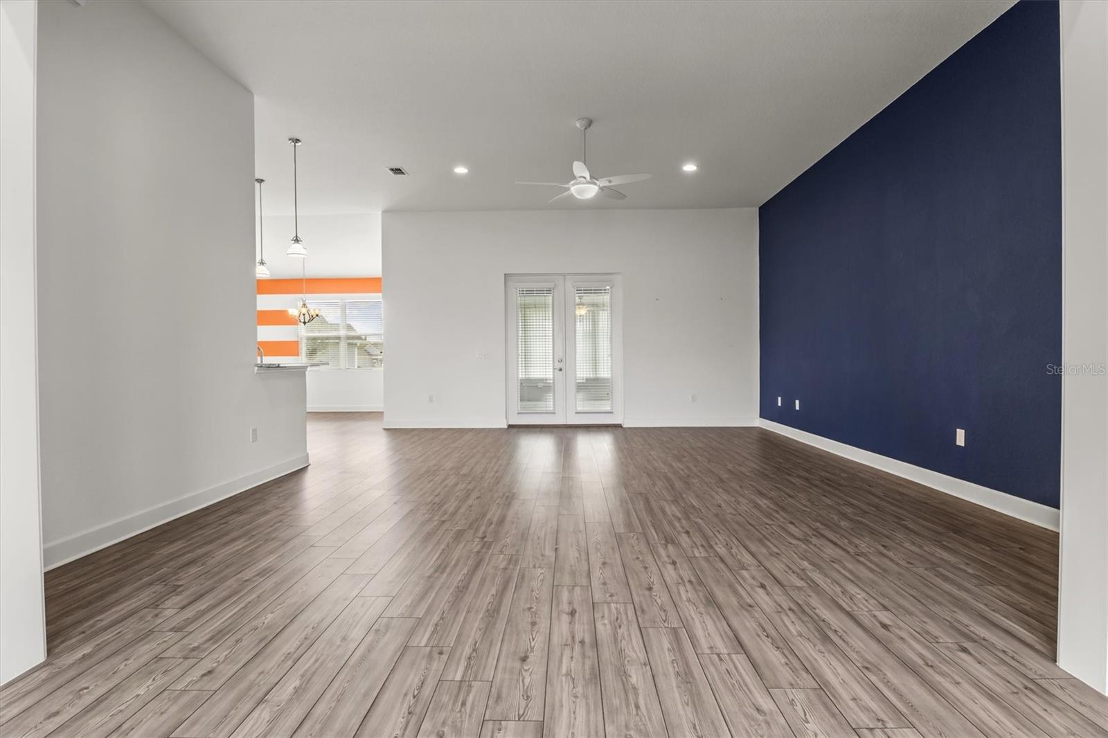 Image 6 of 51 For 530 Sanctuary Boulevard