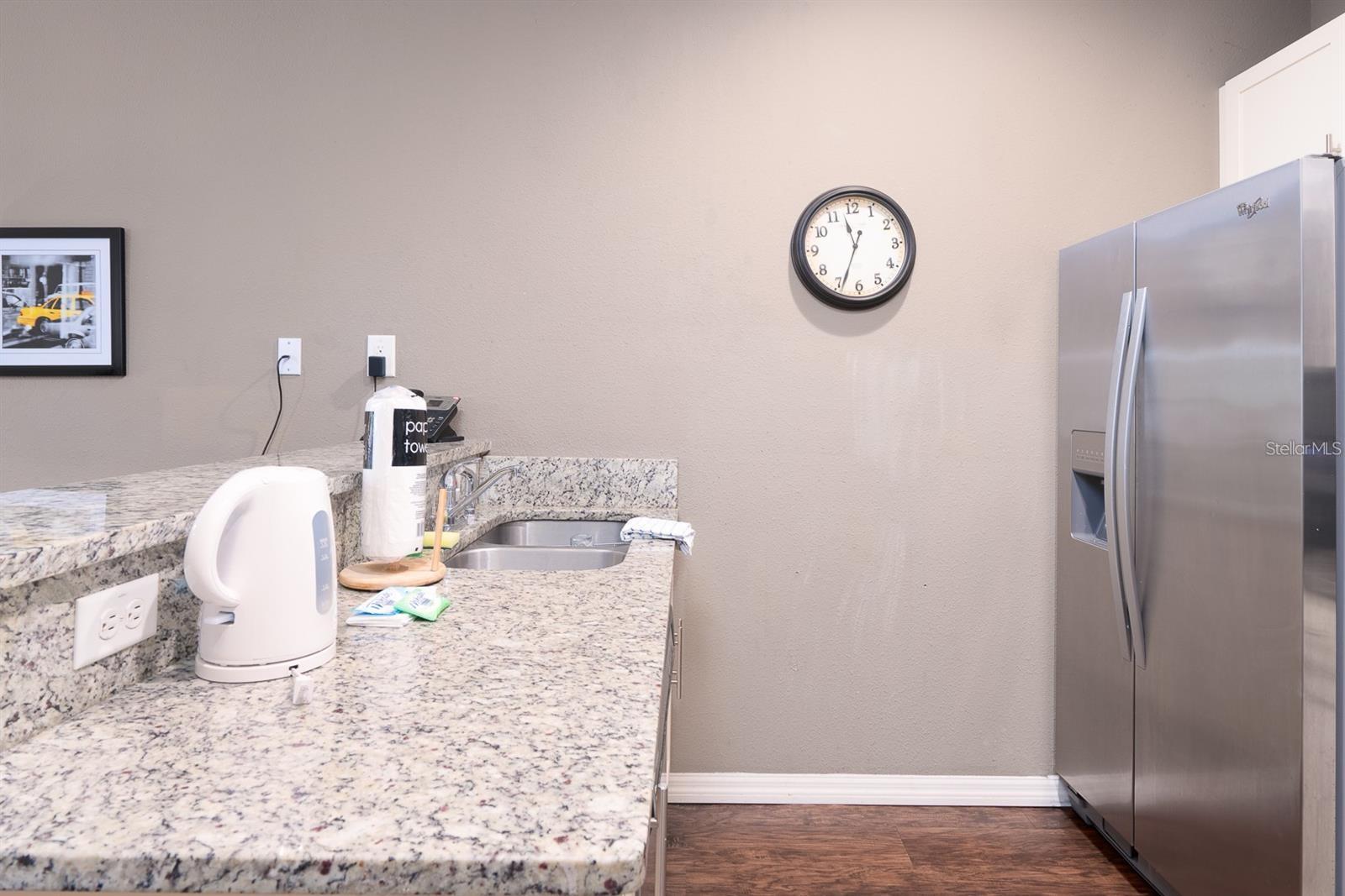 Image 12 of 24 For 8964 Silver Place