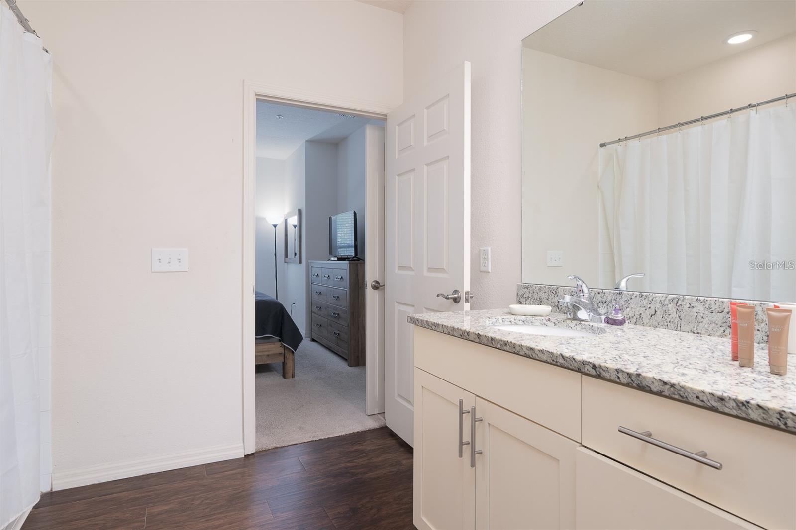 Image 17 of 24 For 8964 Silver Place