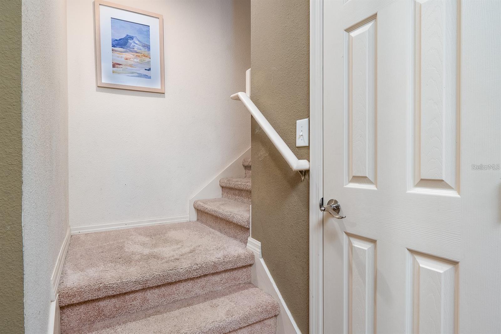 Image 19 of 24 For 8964 Silver Place