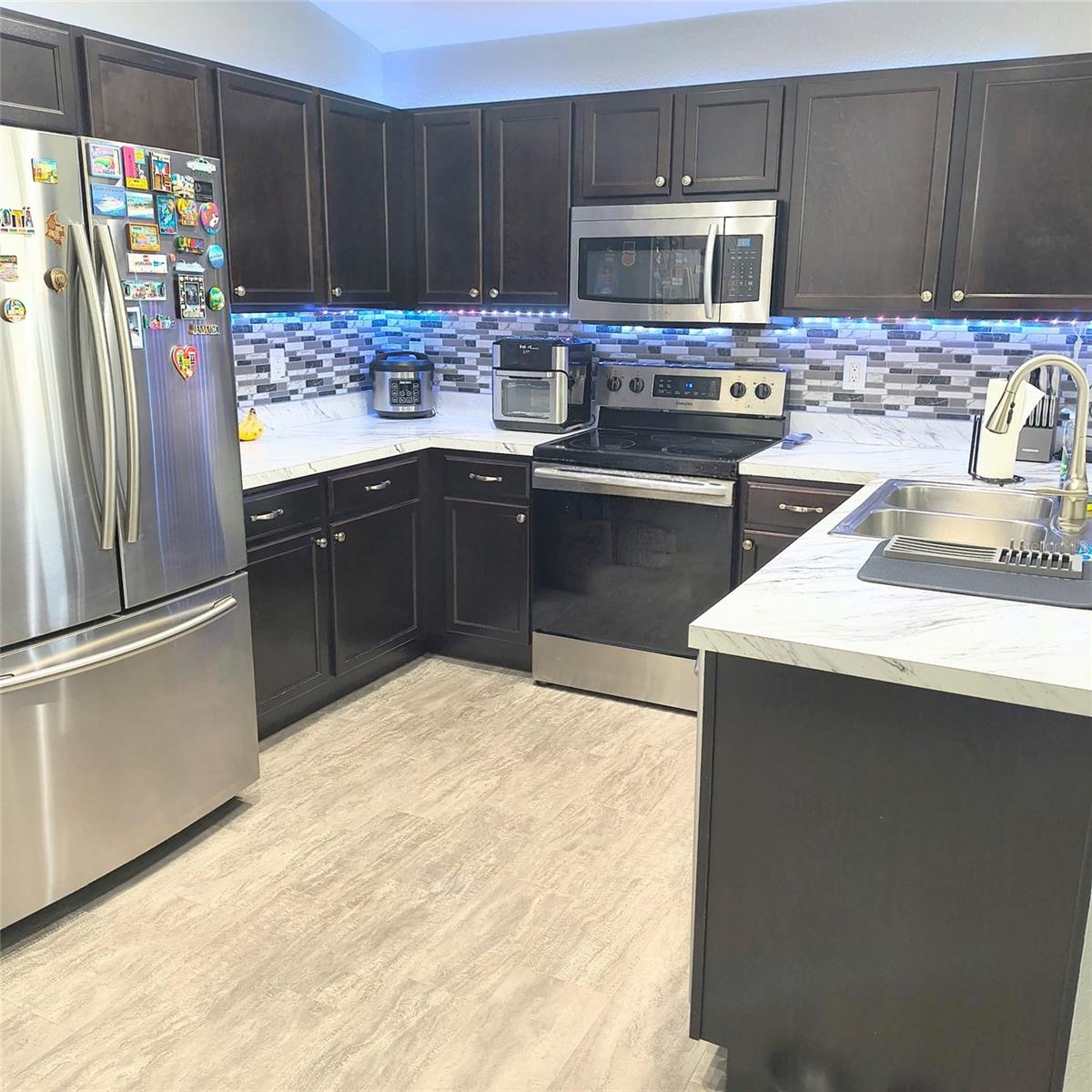 Image 10 of 19 For 453 Pentas Lane