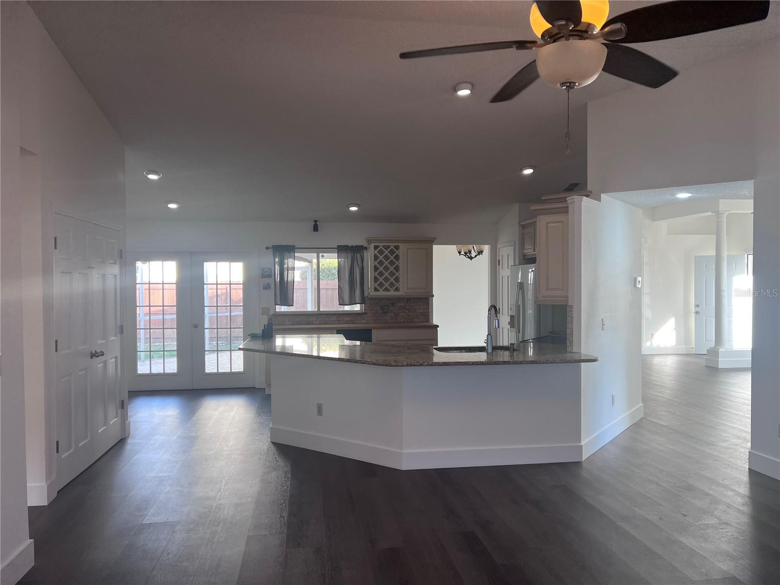 Image 12 of 37 For 9224 Sunflower Dr